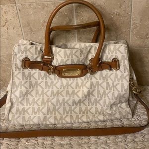 Michael Kors purse